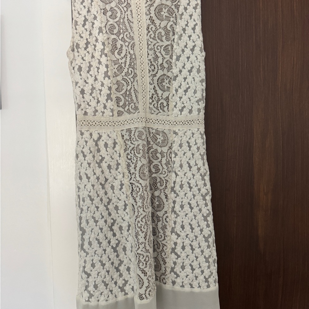 Elegant Lace Dress in Cream